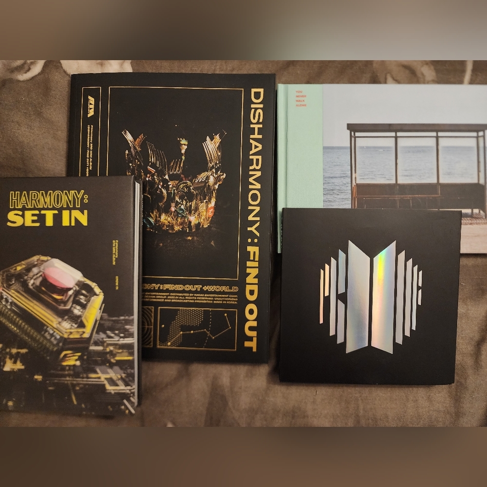 Kpop albums with all inclusions (photocards included)